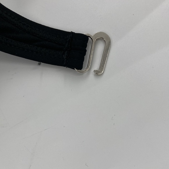 NWT TiniBikini Swimwear Top Women’s Medium - Picture 5 of 5